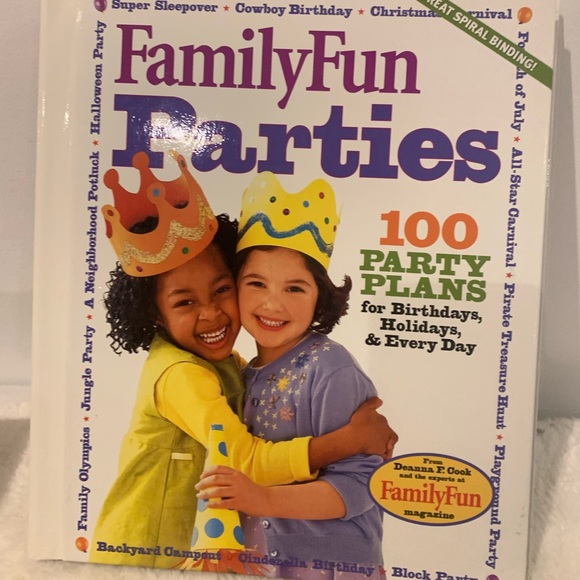 Family activity idea books - Picture 2 of 5